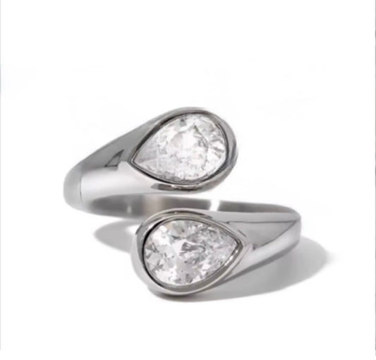 The Lunette Ring